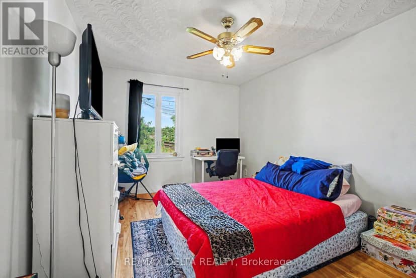 352 Lacasse Avenue — photo 22 of 40