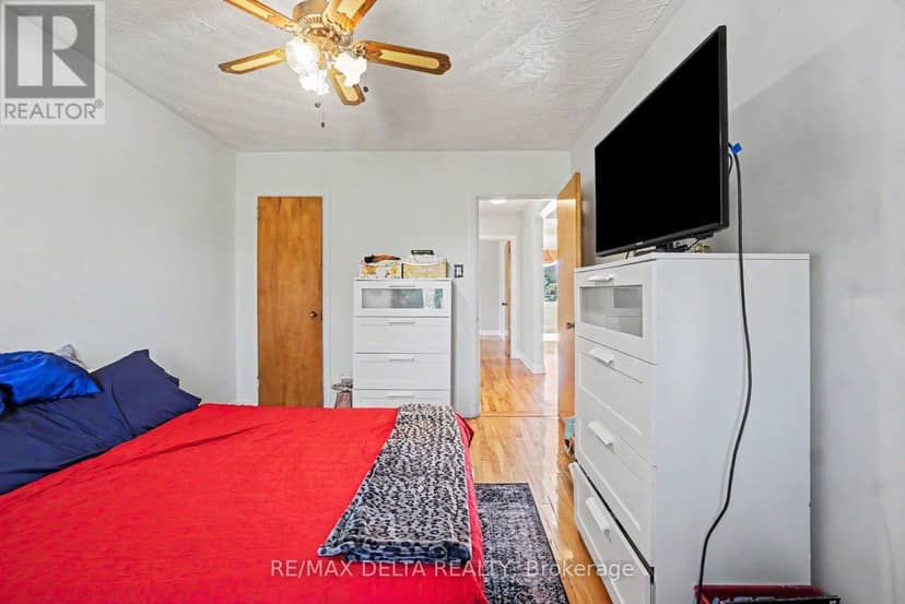 352 Lacasse Avenue — photo 23 of 40