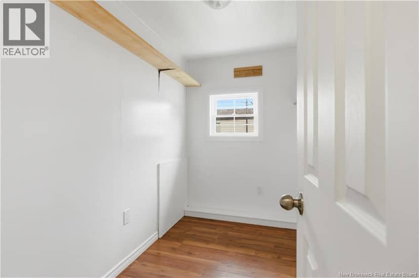 209 Moore Street — photo 10 of 31