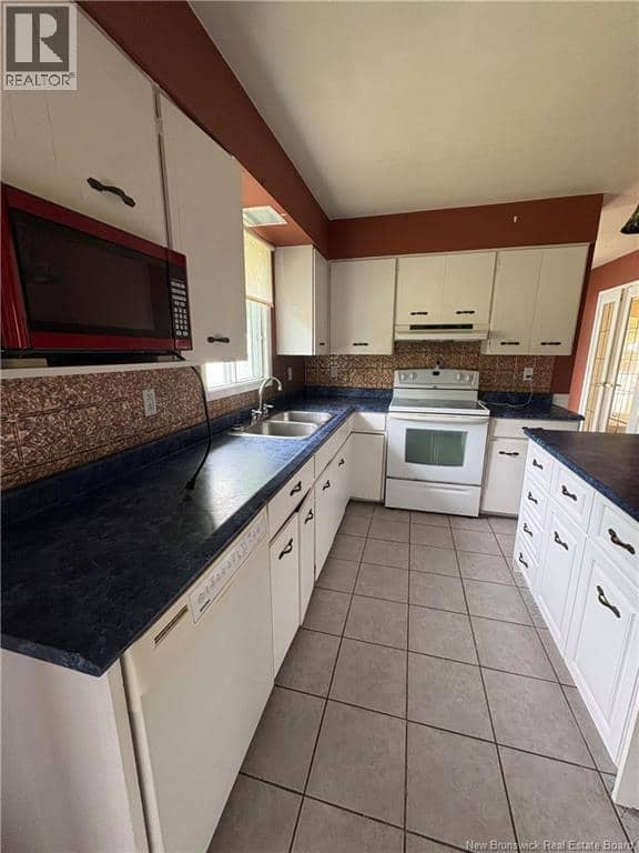 2687 Hwy 108, Renous, photo 3