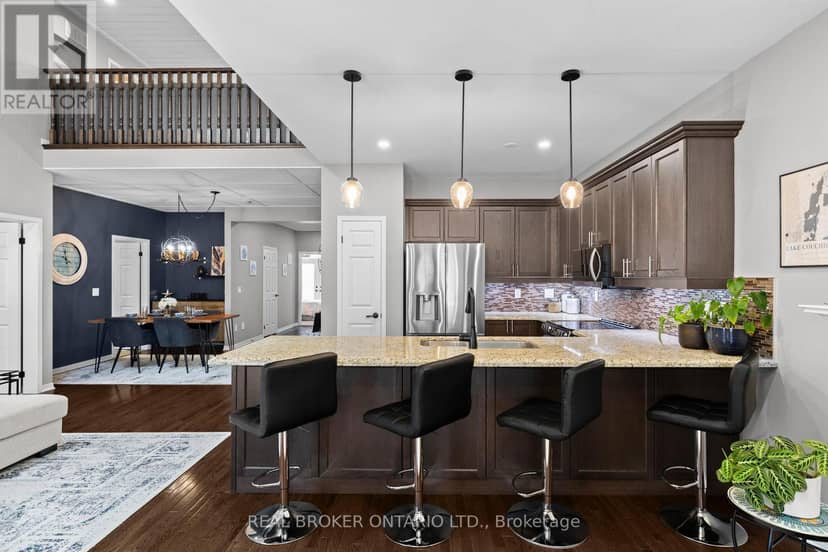 3321 Beach Club Boulevard — photo 14 of 40