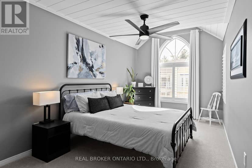 3321 Beach Club Boulevard — photo 31 of 40