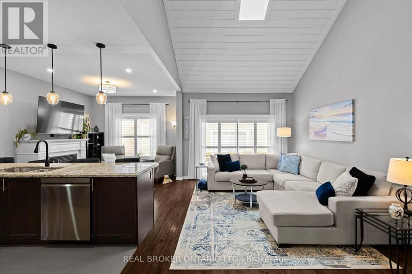 3321 Beach Club Boulevard, Severn, photo 7