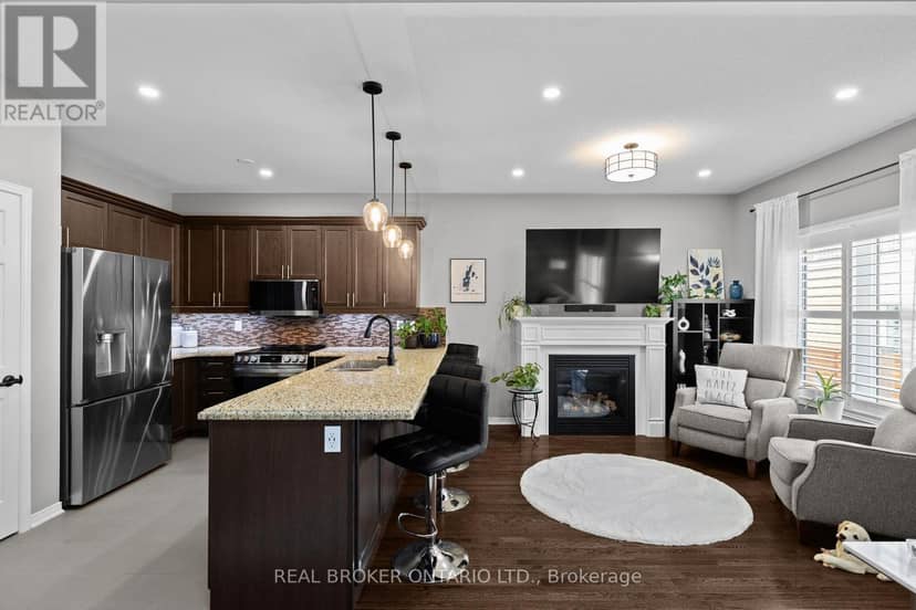 3321 Beach Club Boulevard — photo 9 of 40