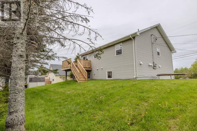 311 JENNIFER Street — photo 4 of 23