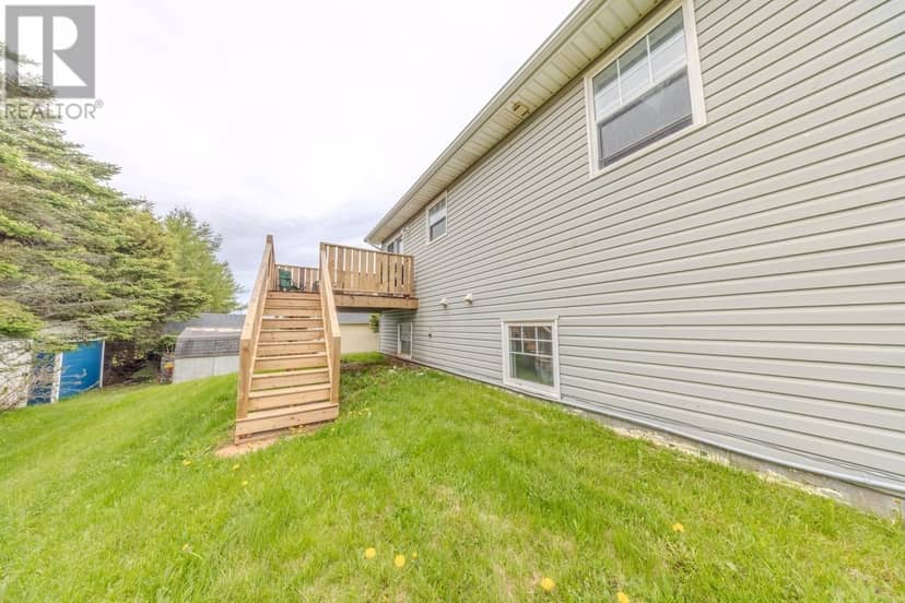 311 JENNIFER Street — photo 6 of 23