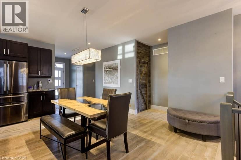 30 LAKESHORE Road — photo 8 of 40