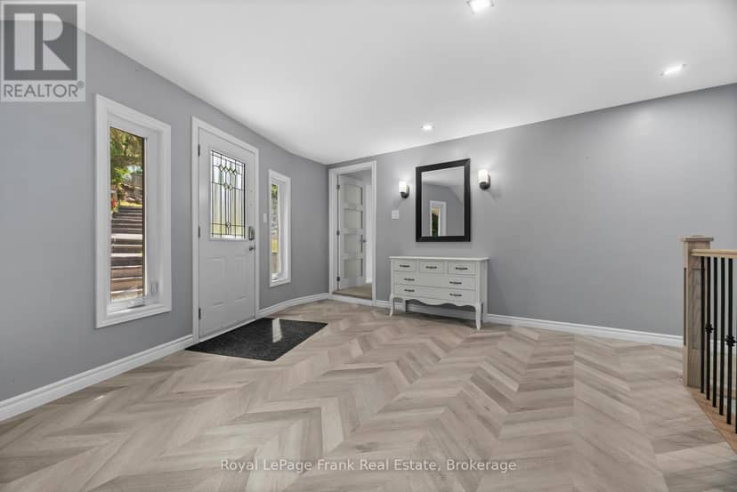 24 Pettet Drive — photo 11 of 40