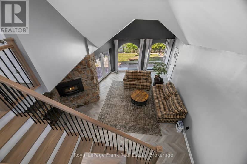 24 Pettet Drive — photo 12 of 40