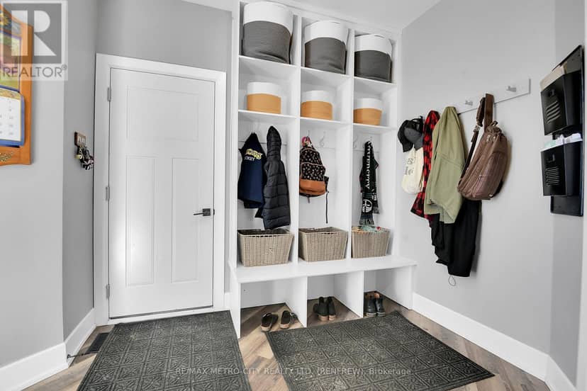 782 Bruce Street — photo 26 of 40