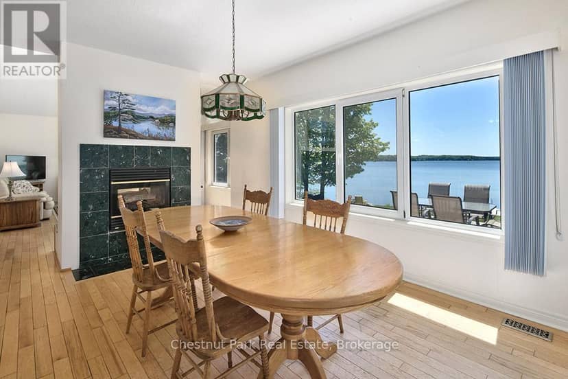 189 Point Road — photo 21 of 40