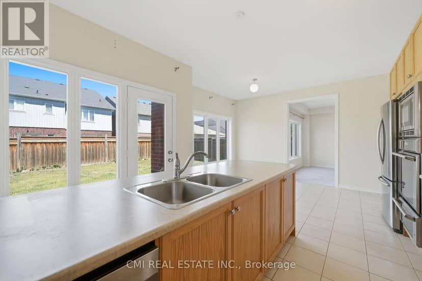 144 Gold Park Gate — photo 18 of 40