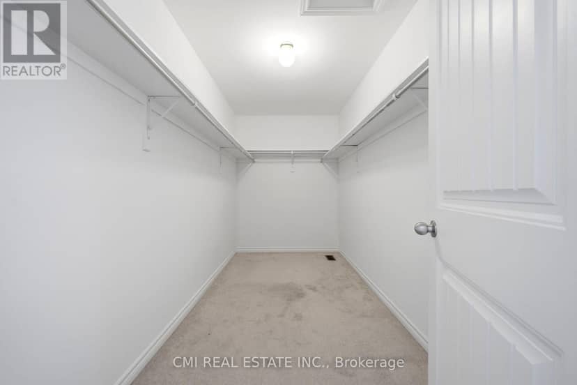 144 Gold Park Gate — photo 33 of 40