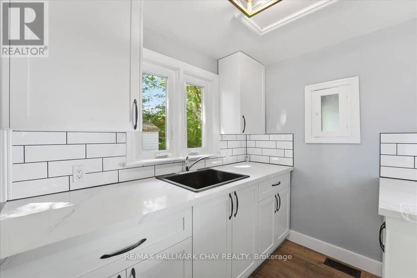 17 Church Street, Innisfil, photo 7