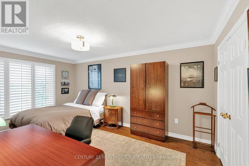 287 Burns Boulevard — photo 20 of 40