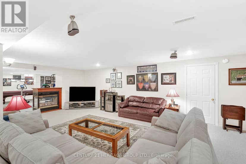 287 Burns Boulevard — photo 25 of 40