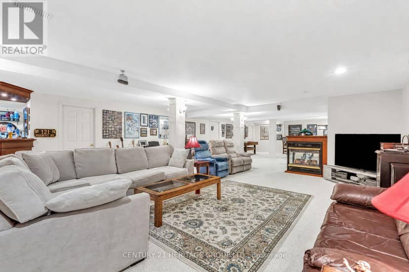 287 Burns Boulevard — photo 34 of 40