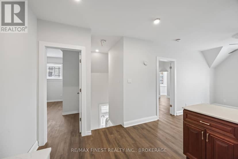 10 Victoria Avenue — photo 33 of 40