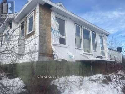 22 Grizzly Street — photo 3 of 5