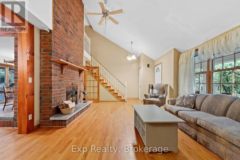 1585 County 46 Road — photo 11 of 40