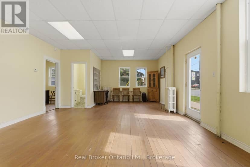 247 King Street — photo 10 of 40