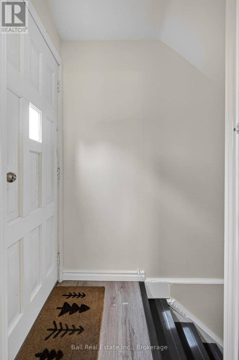 5 Chippewa Avenue — photo 18 of 37