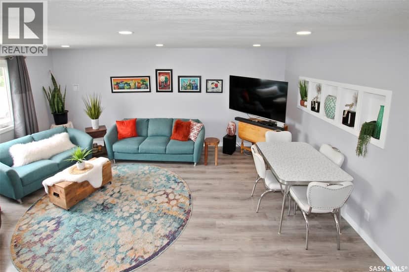 351 4th AVENUE NW — photo 5 of 27