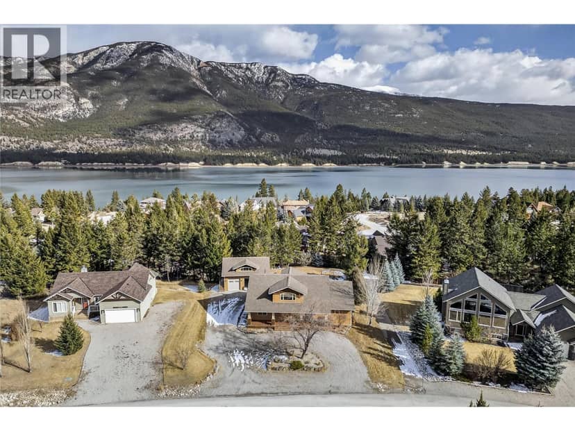 6880 Columbia Ridge Drive, Fairmont Hot Springs, photo 2