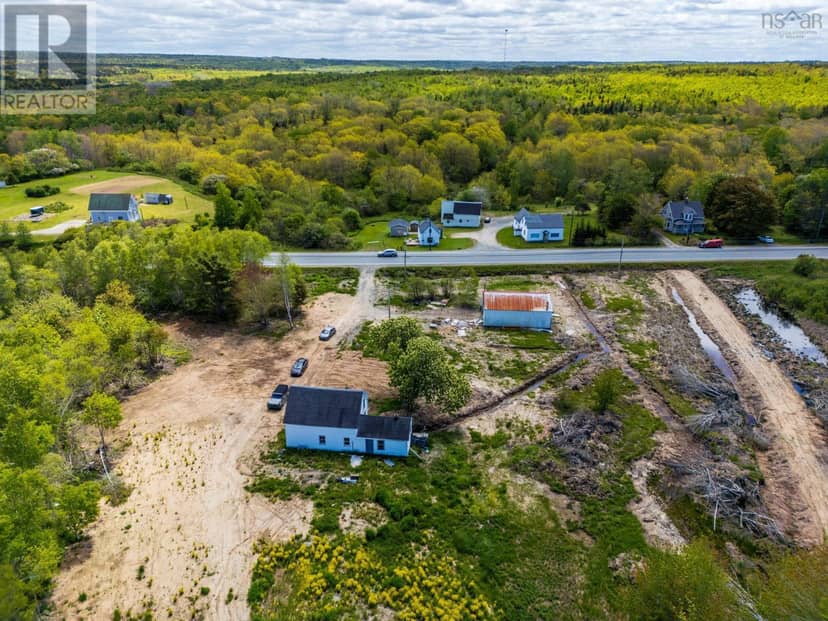 6173 Highway 101, Ashmore, photo 4