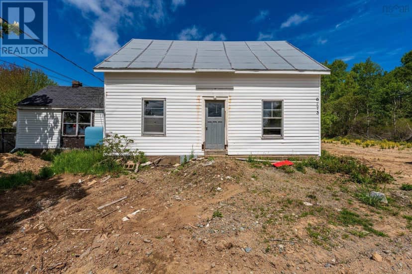 6173 Highway 101, Ashmore, photo 7