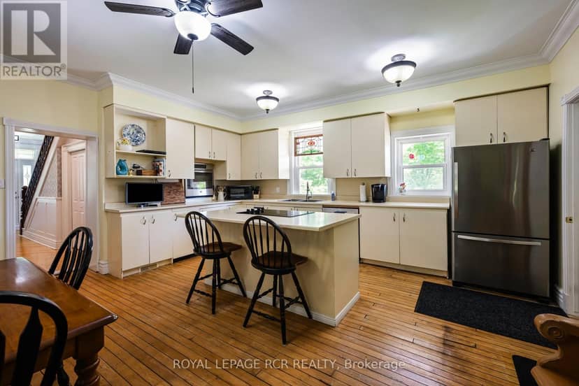 126402 Southgate Road 12 — photo 10 of 40