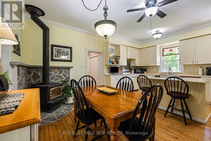 126402 Southgate Road 12 — photo 12 of 40