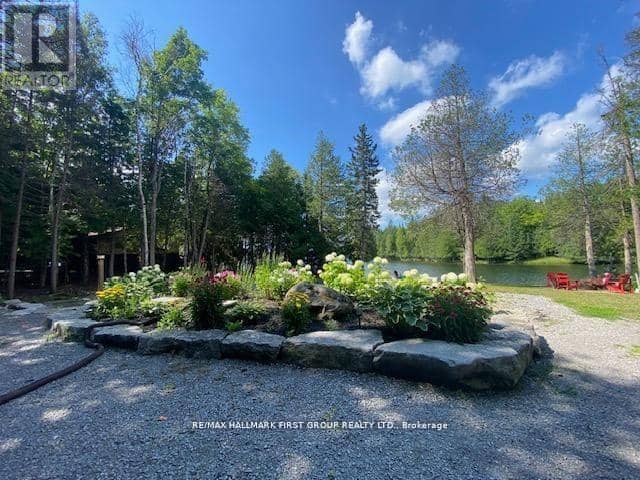 94 Everett Road — photo 13 of 26