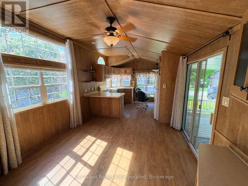 #28 Rowan Rd. - 77307 Bluewater Highway, Bluewater, photo 3