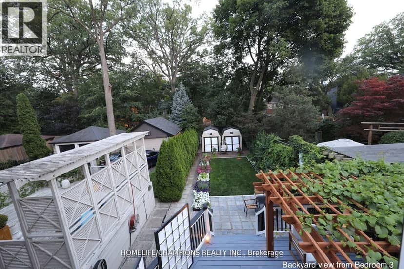 291 St Clair Avenue E — photo 19 of 37