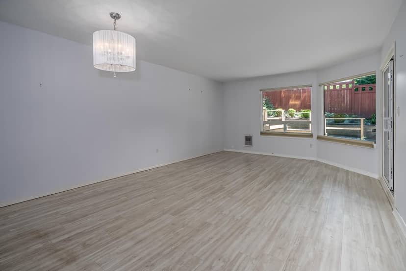 309 1350 VIDAL STREET, White Rock, photo 5
