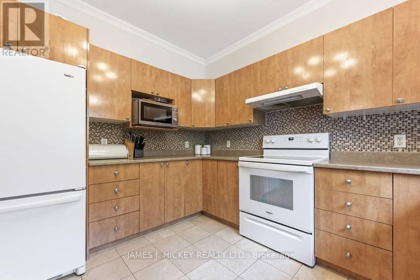 89 Hillcrest Avenue — photo 10 of 40