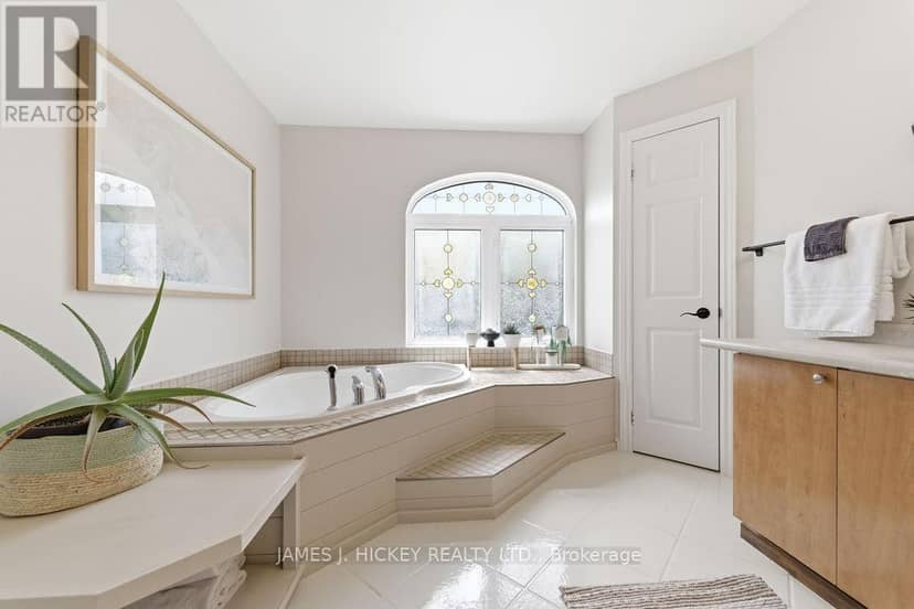 89 Hillcrest Avenue — photo 18 of 40