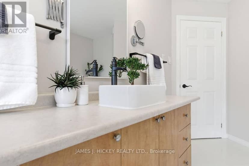 89 Hillcrest Avenue — photo 20 of 40
