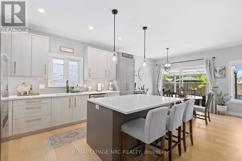 2895 Arrowsmith Court — photo 36 of 40