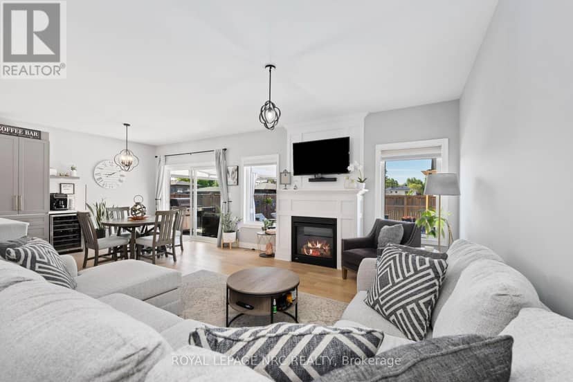 2895 Arrowsmith Court — photo 38 of 40