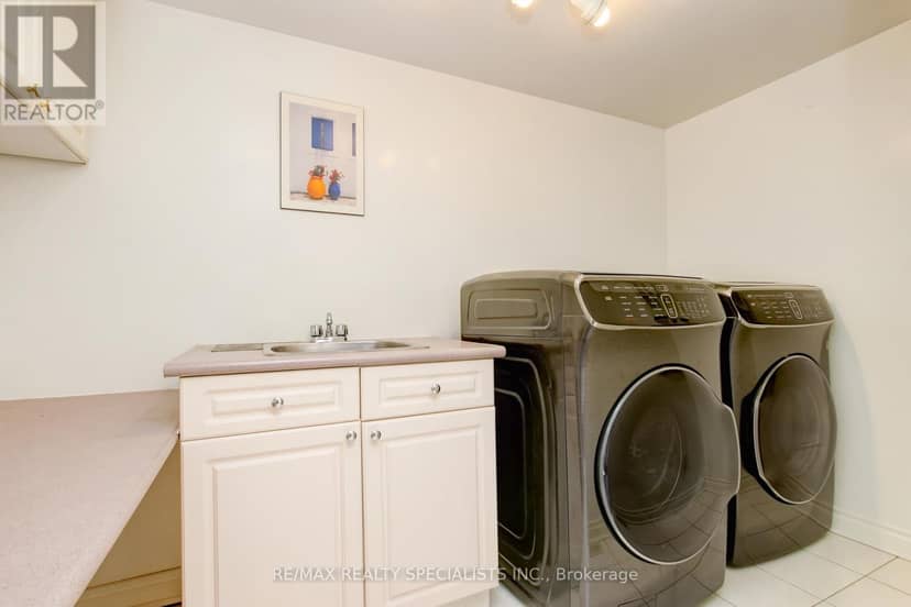 66 - 5480 Glen Erin Drive — photo 15 of 40