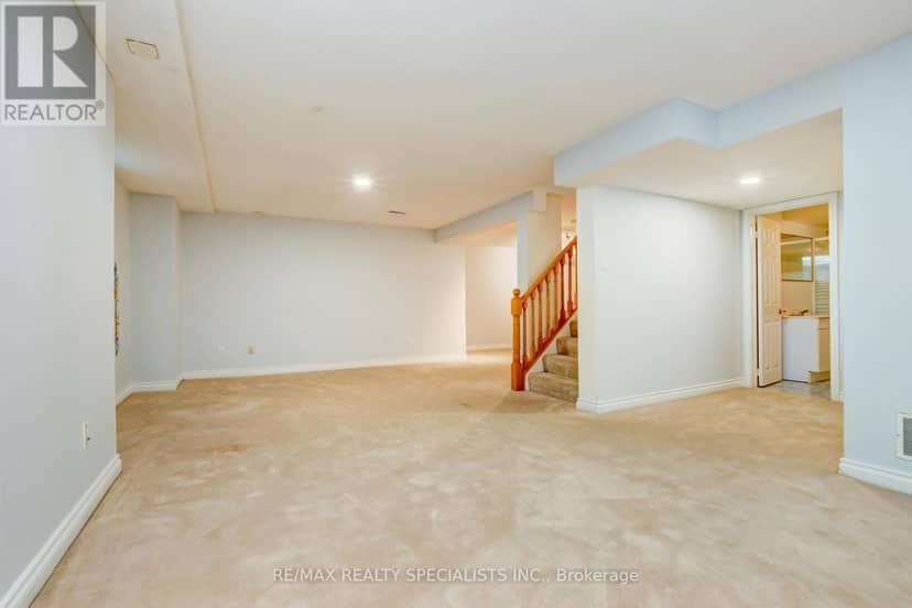 66 - 5480 Glen Erin Drive — photo 31 of 40