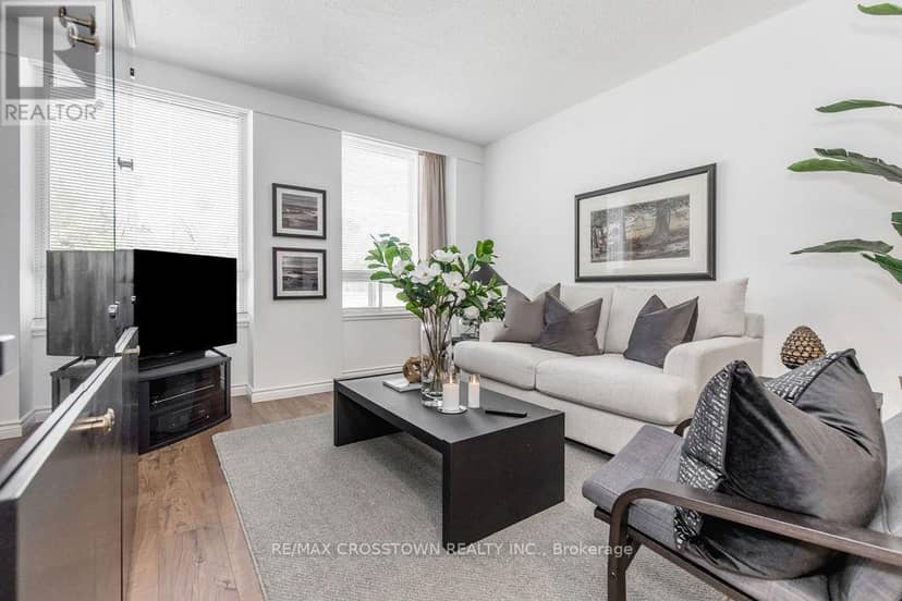 44 - 74 Ross Street — photo 26 of 40