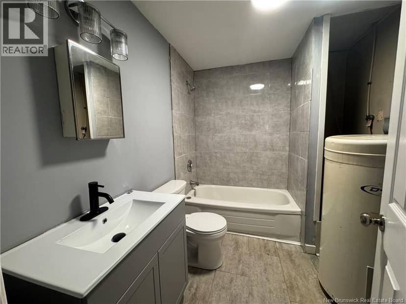 3 Exmouth Street — photo 4 of 12
