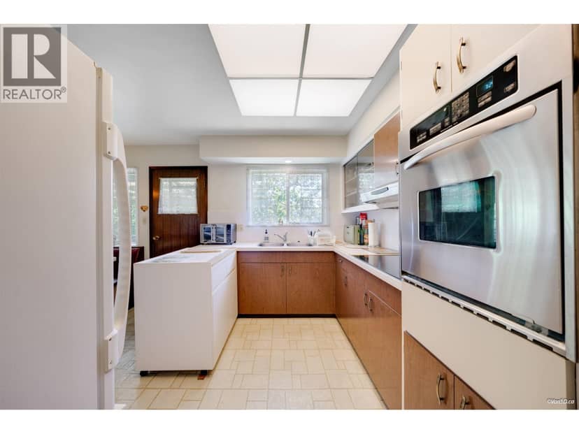 8140 SPIRES ROAD, Richmond, photo 7