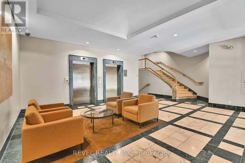 301 - 15 Murray Street — photo 2 of 25