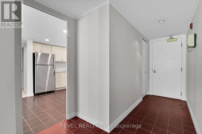 301 - 15 Murray Street — photo 3 of 25