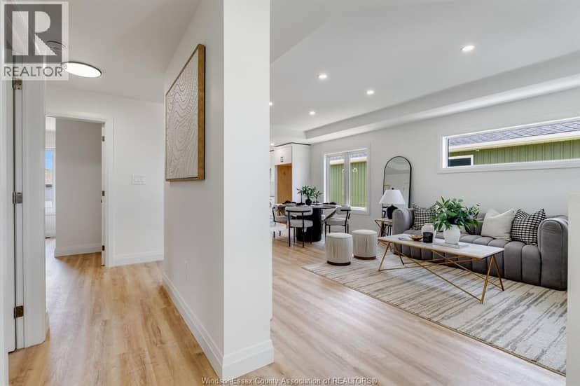 26 Hawthorne CRESCENT — photo 4 of 40