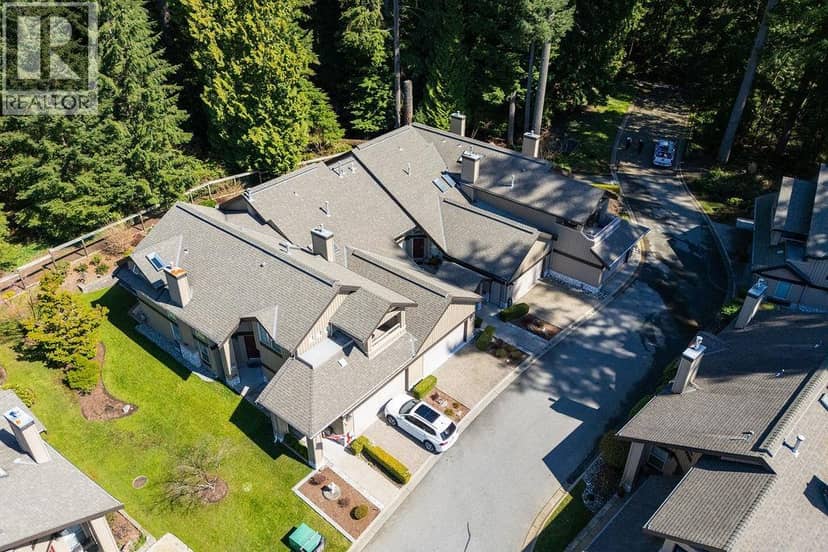 29 1550 LARKHALL CRESCENT, North Vancouver, photo 2